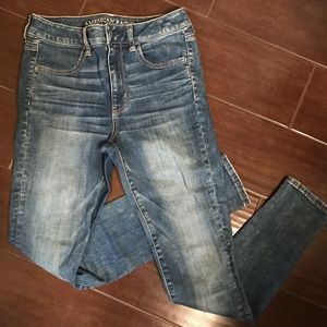 Size 6 American Eagle High- Rise Jegging